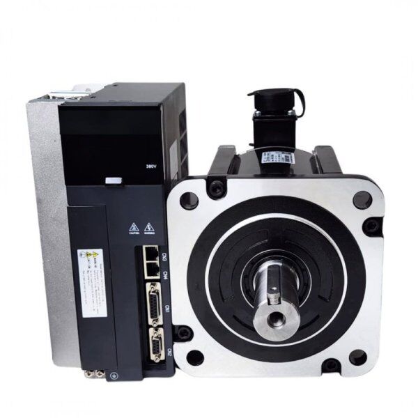 SERVO MOTOR SDF C/ FREIO, 28.4NM - 4.4KW - 1500RPM COM FREIO